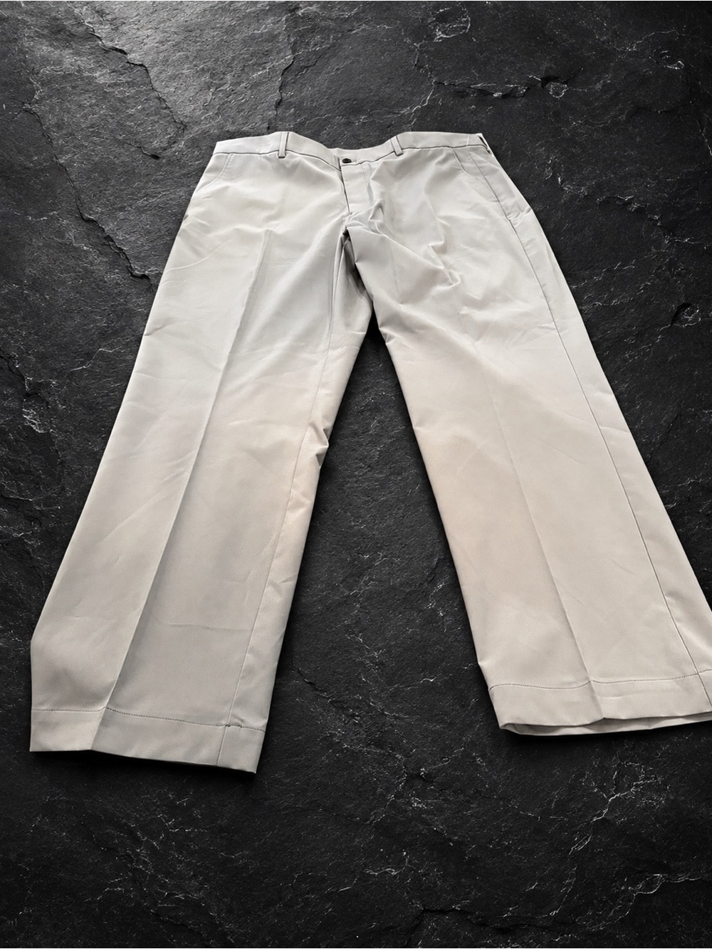 Greg Norman Collection Men's Chinos in Light Beige